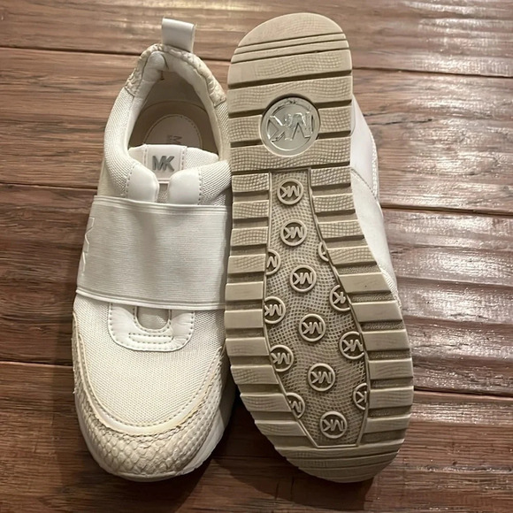 Michael Kors Teddi Slip On Trainers - Picture 7 of 10